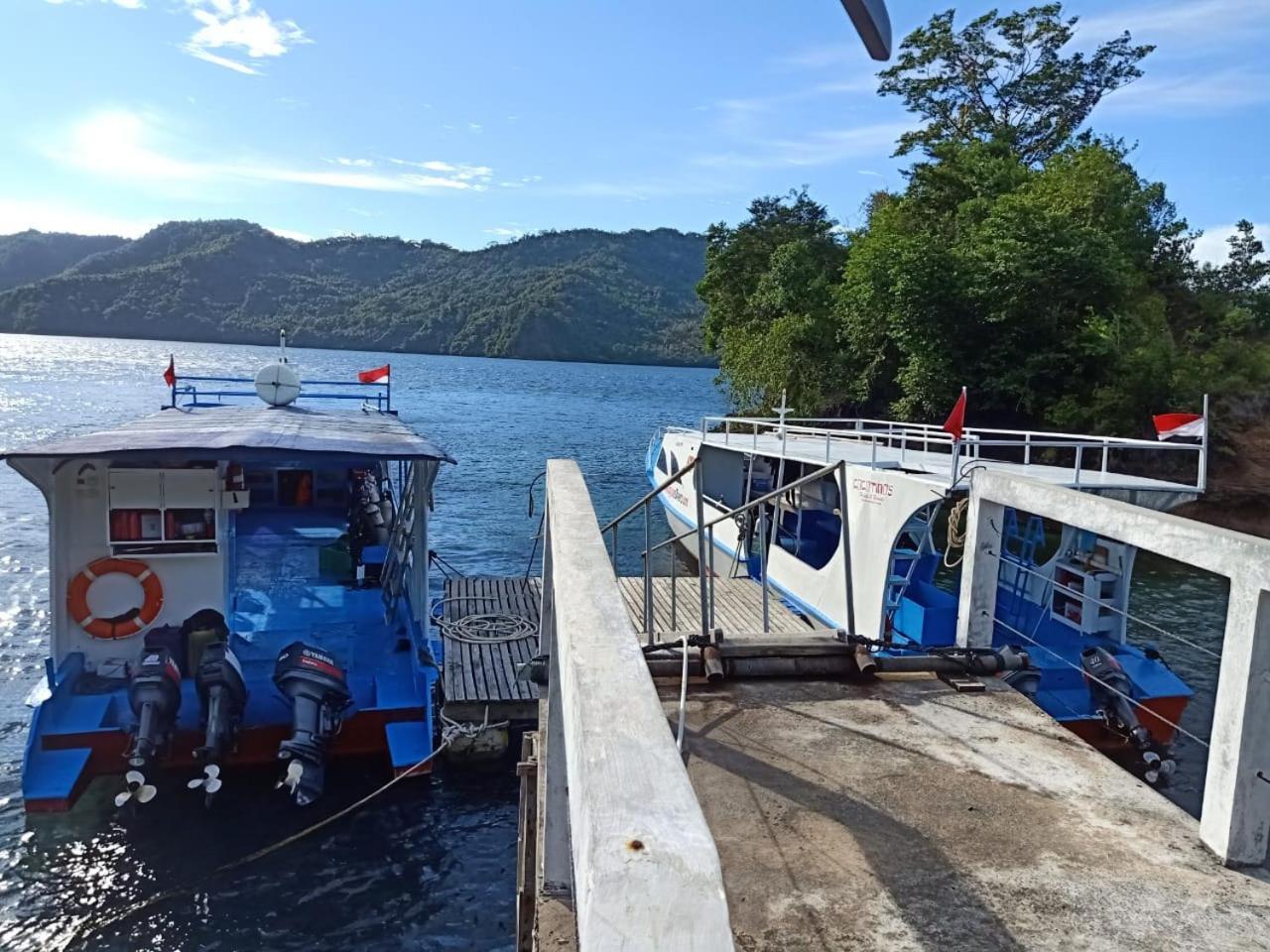 Cocotinos Lembeh A Boutique Dive Lodge Bitung Esterno foto