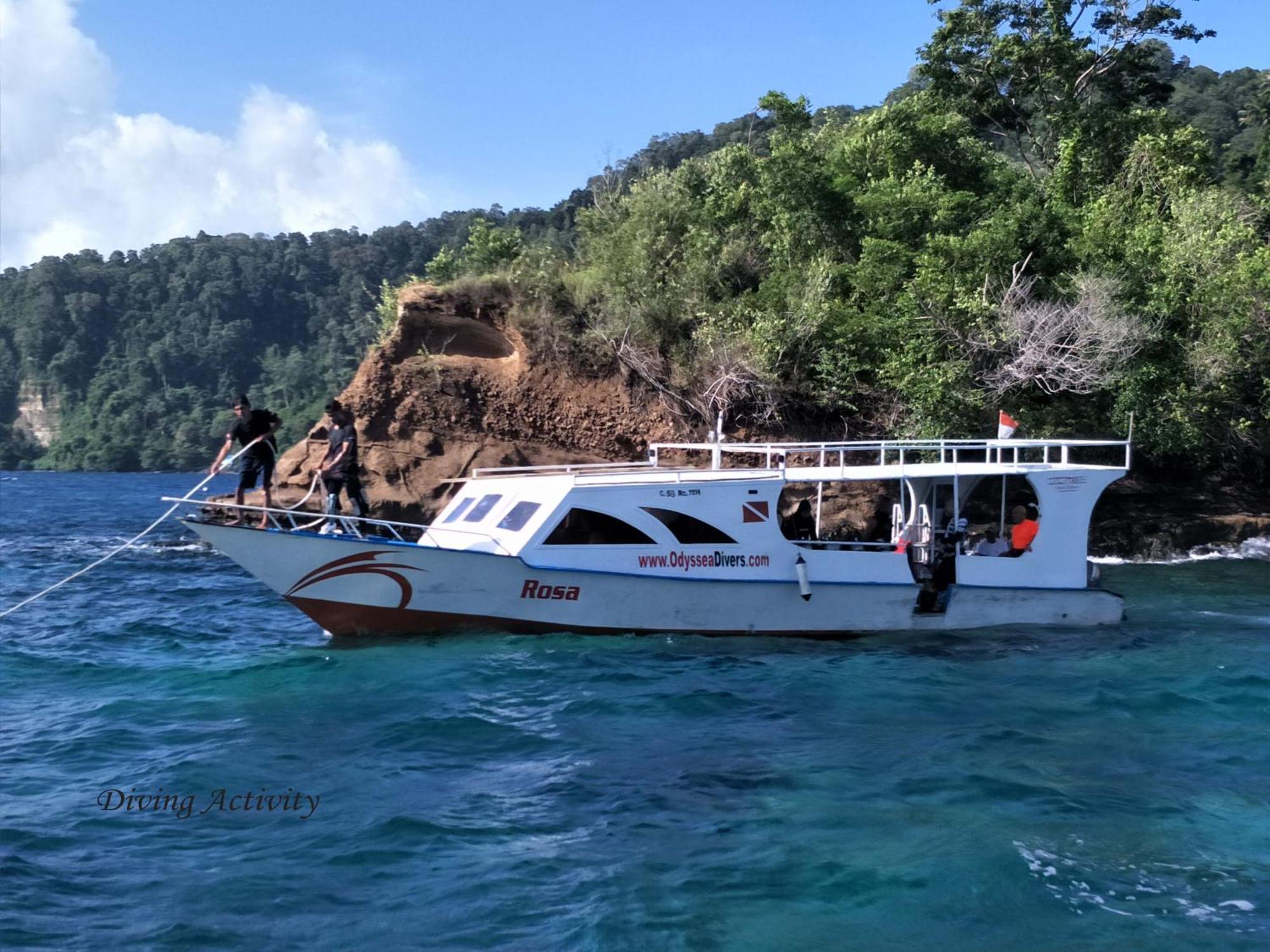 Cocotinos Lembeh A Boutique Dive Lodge Bitung Esterno foto