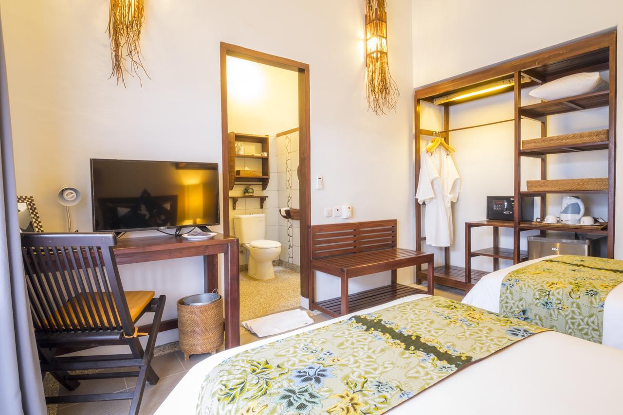 Cocotinos Lembeh A Boutique Dive Lodge Bitung Esterno foto